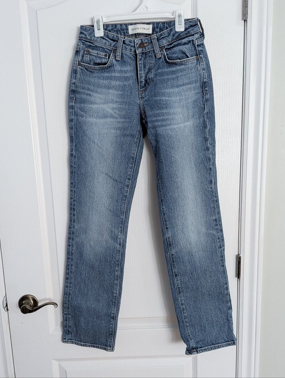 Denim Forum Aritzia Straight Leg Jeans medium blue Size 24